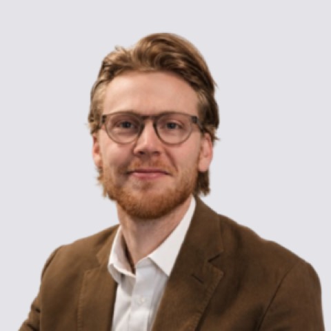 Oliver Manlove